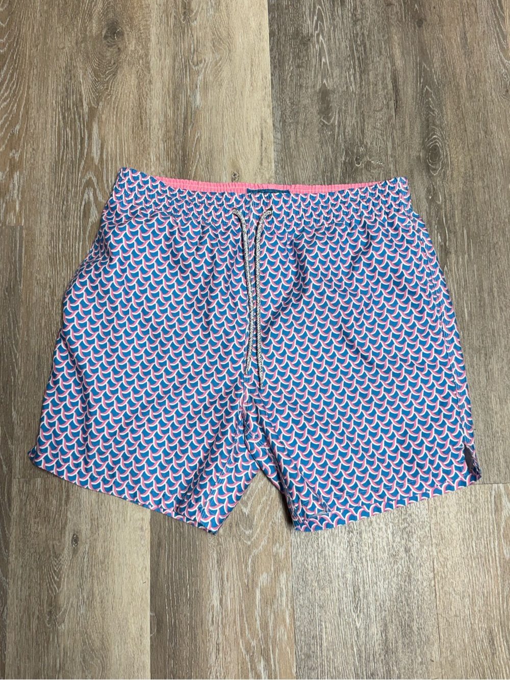 Michael's Swimwear Pink Blue Wave Print Swim Trunks Cyclist Liner Medium